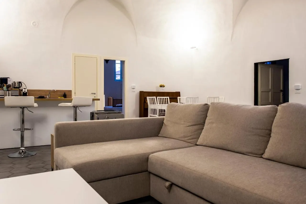 Maison d'hôtes Hotel Archivolto Del Teatro à Albenga