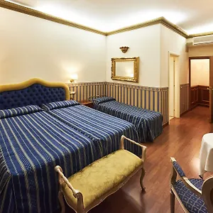 https://barberini-suites.it-romehotels.com