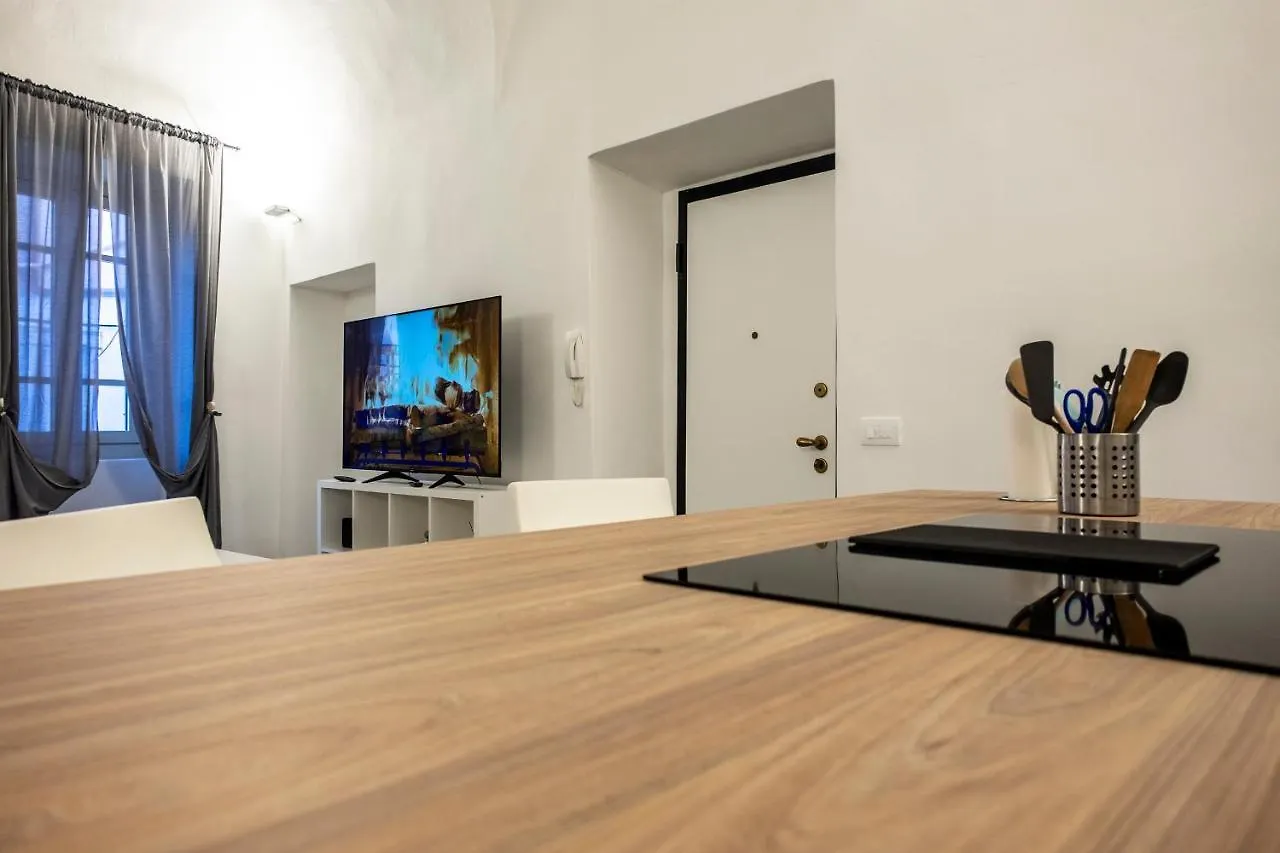 Guest house Archivolto Del Teatro Hotel Albenga